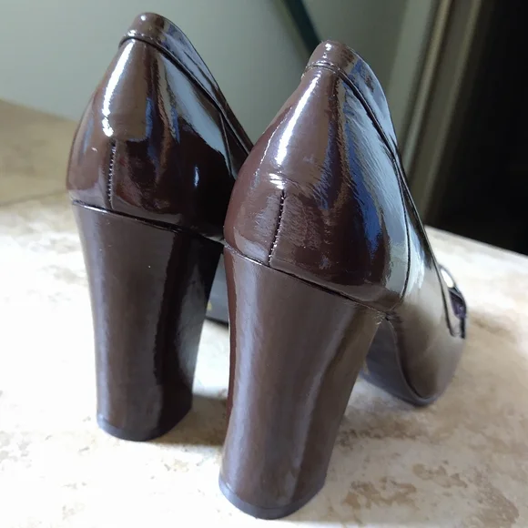 CHINESE LAUNDRY degree dark academia heels 8 - Picture 4 of 7